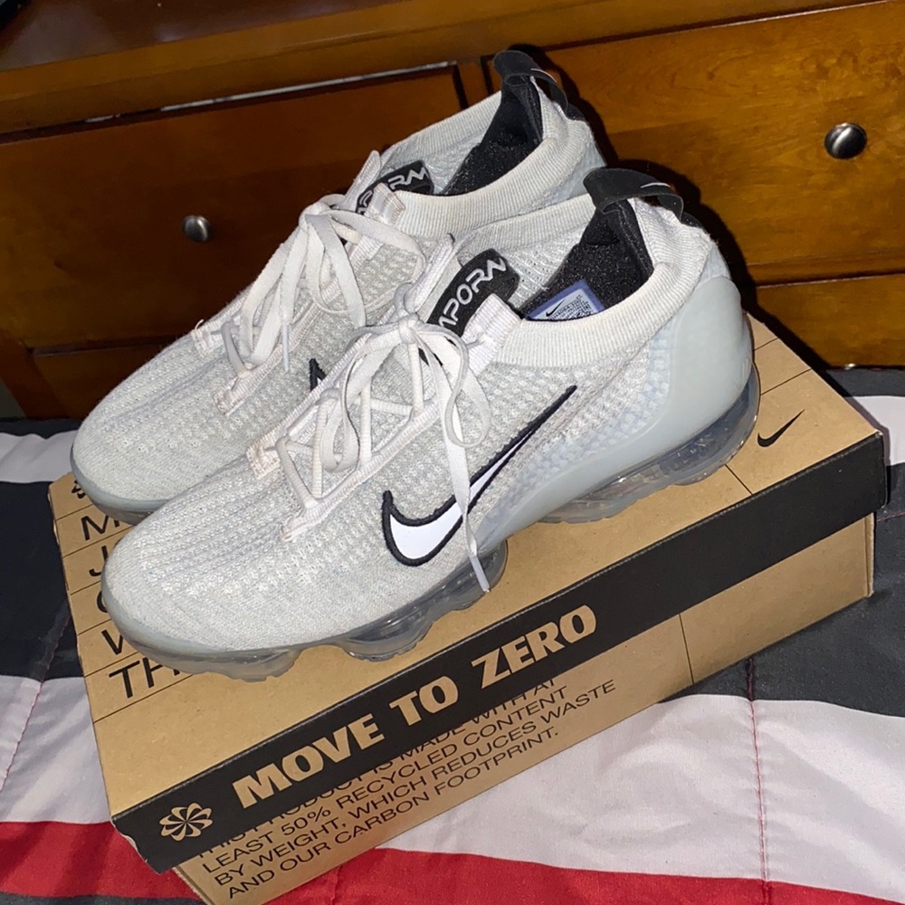 MEN'S NIKE AIR VAPORMAX 2021 FLYKNIT RUNNING SHOES